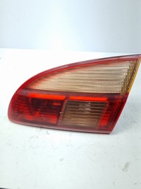 фото thumb №1, Лампа правая задняя toyota avensis 89022025