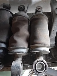 фото thumb №1, Амортизатор подушка кабіни mercedes actros mp4