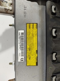 фото thumb №11, Lexus is300h 13r подушка колінна подушка безпеки uk