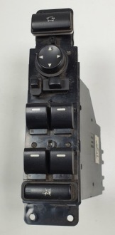 фото thumb №1, Панель вікон лівий перед range rover iii l322 euro