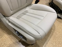 фото thumb №5, Bmw 6 g32 сидіння диван обшивки салон canberra bowers