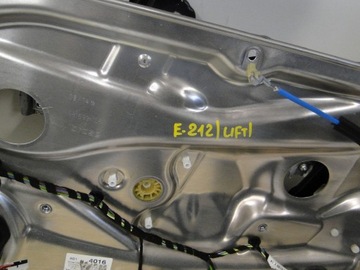 фото thumb №5, Mercedes e 212 w212 рестайлинг вкладка дверь передние p