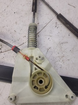 фото thumb №5, Механизм стёкла левый перед audi a3 3d 8p3837461a