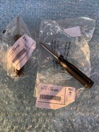 фото thumb №1, Bmw ключ набор оригинал отвертка 71111179629