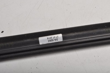 фото thumb №6, Mercedes w172 r172 планка скла прилегла до скла передня ліва