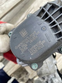 фото thumb №8, Mercedes e w212 колектор клапан egr a6421402560 a6421402475