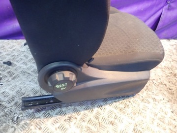 фото thumb №7, Opel corsa e 14- сидіння перед передні лівий водія праві пасажира eu