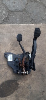 фото thumb №1, Педаль сцепления тормоза peugeot 508 i sw 9670832080