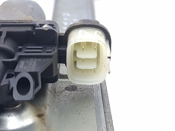 фото thumb №5, Mitsubishi pajero 2007 правая сторона подъемник стекла дверь передних