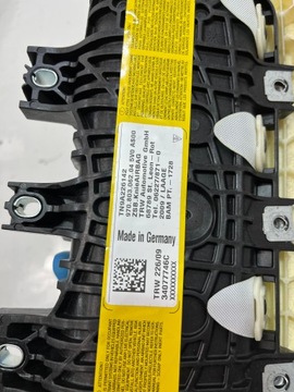 фото thumb №6, Подушка коленная пассажир porsche panamera 970