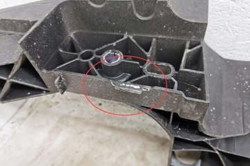 фото thumb №9, Крепление радиатор renault zoe bfm_ 752109644r 68kw 2022