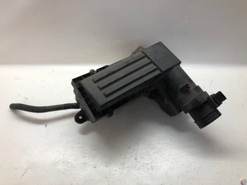 фото thumb №1, A3 8p рестайлинг 2.0 tdi корпус фильтра 3c0129607as