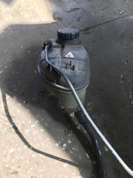 фото thumb №3, Mercedes b класс w246 бачок жидкости бак охлаждающей воды оригинал