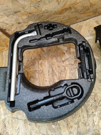 фото thumb №1, Audi a6 c7 набор ремонтный ключ пенополистирол вкладыш