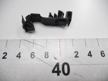 фото thumb №8, Кріплення планки стійка megane ii оригінальний номер 8200153619