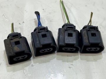 фото thumb №1, Штекер роз'єм audi a3 8v 8p0973722