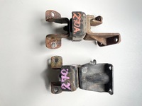 фото thumb №4, Кронштейн подушка двигуна suzuki jimny права ліва