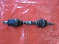 фото thumb №1, Toyota rav4 ii 2.0d 02-03 приводной вал левая перед механическая коробка передач