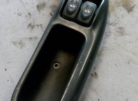 фото thumb №1, Переключатель окон левый перед