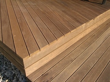 MODRZEW SYBERYJSKI deska tarasowa ryflowana 4000mm