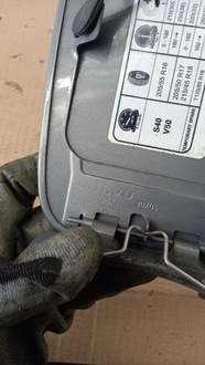 фото thumb №4, Кришка заливної пального volvo s40 04r 30640300