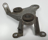 фото thumb №1, Кронштейн кронштейн насоса abs mercedes w204