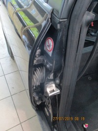 фото thumb №1, Audi a3 8l wersj 4d петля двері правий задня lz9w