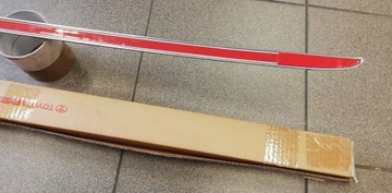 фото thumb №8, Toyota avensis yaris ii 03-11 планка хром кришки