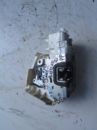 фото thumb №1, Замок передний правый mercedes w169