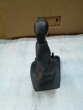 фото thumb №11, Peugeot 208 вибірник 9808161480 2015