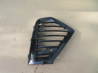 фото thumb №2, Volvo xc60 ii правая решётка заглушка бампера перед