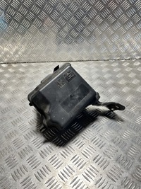 фото thumb №1, Коробка запобіжників корпус opel crossland x 17- 1.2 thp