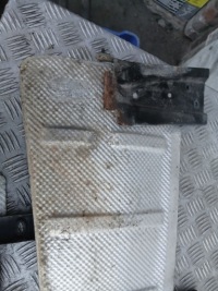 фото thumb №7, Mercedes w211 защита тепловая глушителя левая lub правая