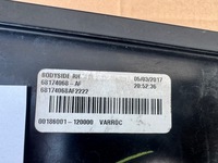 фото thumb №11, Dodge challenger задня права лампа 2015+ idealna