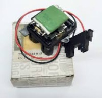 фото thumb №2, Резистор вентилятор резистор renault clio 2 ii 7701044815 оригінал