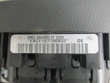 фото thumb №8, Ford focus 2006 панели распределительные, консоль