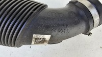 фото thumb №3, Audi a4 b9 шланг труба повітря 04l129661b