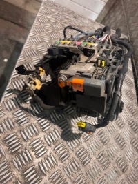 Корпус основание аккумулятор peugeot 508 1 9686709280 Недорого, фото thumb