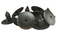 фото thumb №1, 10x renault captur clio espace fluence laguna megane кліпса підкрилок підлога