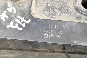 фото thumb №9, Поворотный кулак задняя левая peugeot traveller 9820770580 2.0l дизель 2019