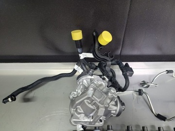 фото thumb №1, Насос common rail bmw b57d30a/b 13518571556 новая