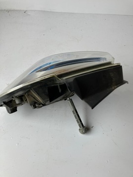 фото thumb №6, Лампа правий зад renault zoe 265504492r