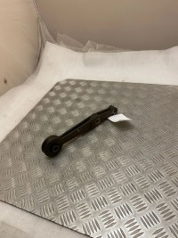 фото thumb №5, Toyota land cruiser j150 кронштейн передний дифференциал 5239160060