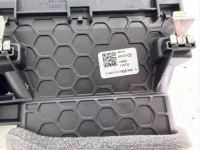 Решётка воздуховоды средняя citroen c3 iii рестайлинг  eu Цена, фото thumb