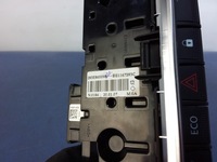 фото thumb №5, Renault clio v перемикач світла аварійних