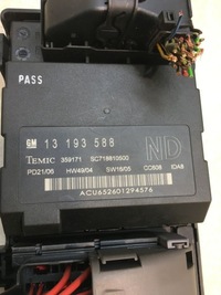 фото thumb №7, Коробка предохранителей vectra c 13223679 13193588