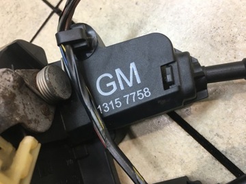 фото thumb №3, Замок дверь левый зад vectra c 13157758 5 pin