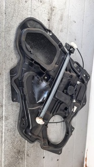 фото thumb №2, Підйомник правий задня mazda 3 93r 1.6citd