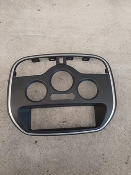 фото thumb №1, Kangoo iii 13- рамка радио панель 682608849r