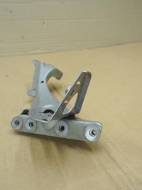 фото thumb №6, Audi a6 c7 кронштейн крепление крыльев левый перед 4g0805815